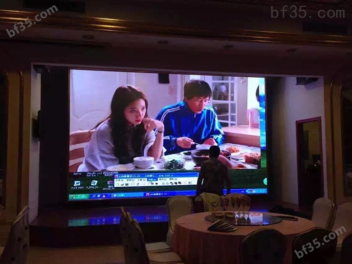 酒店安装10平方P4全彩led大屏幕电视多少钱